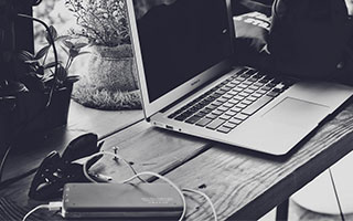 爱游戏下载-国际滑雪障碍赛中国选手跻身八强，滑雪障碍追逐国家队