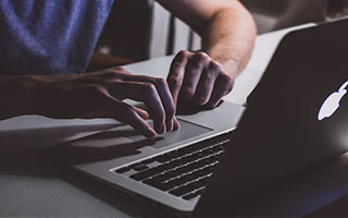 爱游戏下载-国际滑雪障碍赛中国选手跻身八强，滑雪障碍追逐国家队