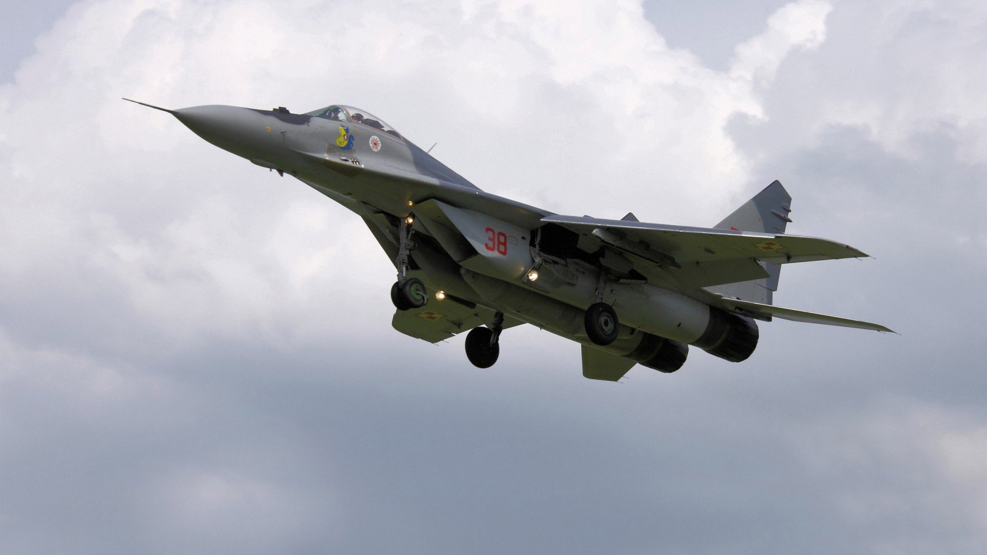 AYX体育官网-中超主力球员伤病恢复期数据研究，中超恢复主客场